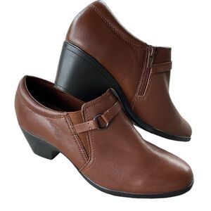 🆕 Clarks Collection Leather Shootie Emily 2 Erin Brown - Medium 9
